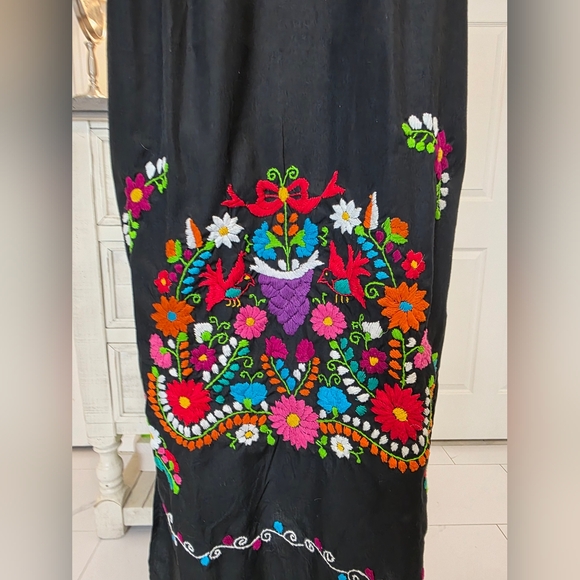 Boho Artisanal Mexican Dress - Picture 6 of 8